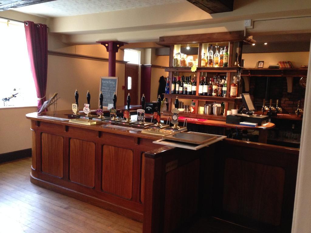 Hanmer Arms Exterior photo